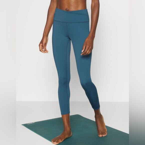 Free People Movement Wrap Lose Control Crossover Leggings Womens Size Large - Picture 1 of 8